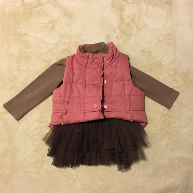 babyGAP(ベビーギャップ)の専用☆ babygap☆ピンク ベスト キッズ/ベビー/マタニティのキッズ服女の子用(90cm~)(ジャケット/上着)の商品写真