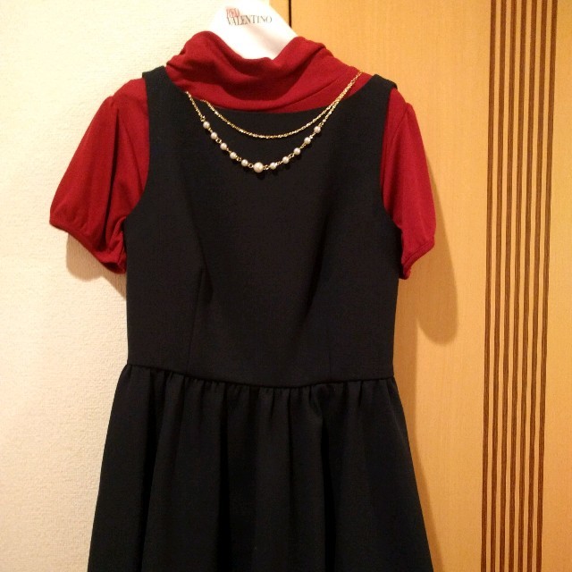 RED VALENTINO(レッドヴァレンティノ)の値下げ中★レッドヴァレンティノ★40サイズ★美品ワンピース★ レディースのワンピース(ミニワンピース)の商品写真