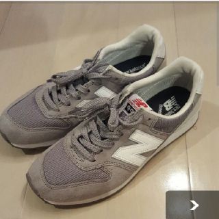 ニューバランス(New Balance)のニューバランス　美品　グレー　23(スニーカー)