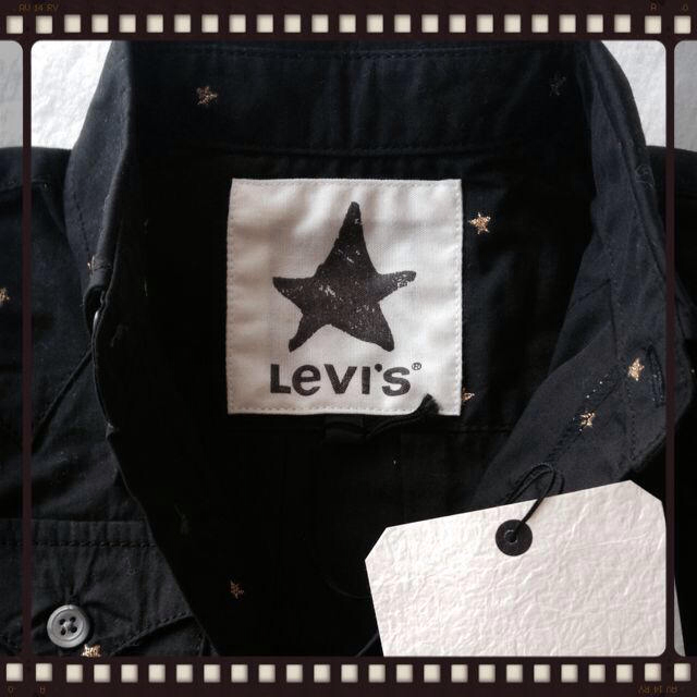 Levi's(リーバイス)のLevi'sリーバイス☆半袖シャツ キッズ/ベビー/マタニティのキッズ服男の子用(90cm~)(その他)の商品写真