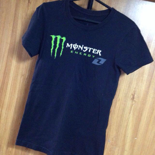 MONSTER ENERGY Ｔシャツ レディースのトップス(Tシャツ(半袖/袖なし))の商品写真