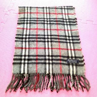 バーバリー(BURBERRY)の美品　バーバリー　マフラー　秋～冬　今季(マフラー/ショール)