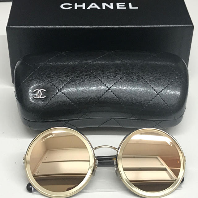 CHANEL - CHANEL☆ラウンドシェイプサングラス☆未使用☆ゴールドの通販 by r&r｜シャネルならラクマ