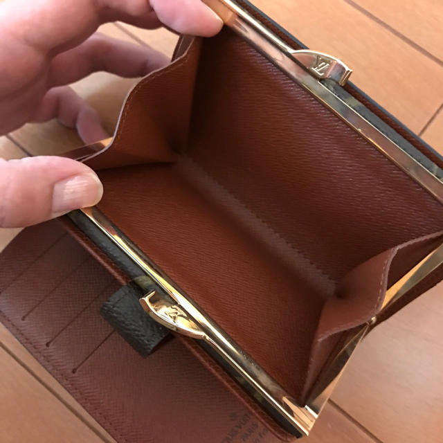 LOUIS VUITTON(ルイヴィトン)の美品 ルイヴィトン がま口財布 レディースのファッション小物(財布)の商品写真