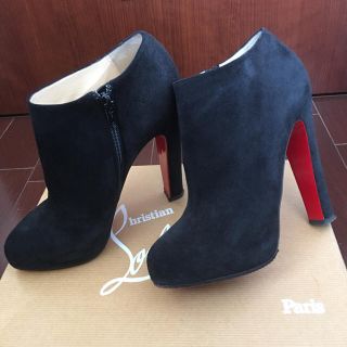 クリスチャンルブタン(Christian Louboutin)の《お値下げ》ルブタン ブーティ 37 ♢正規品♢(ブーティ)