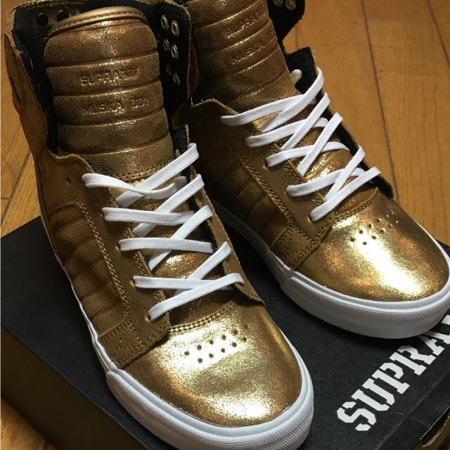 SUPRA(スープラ)のWOMENS SKYTOP GOLD sw18261 レディースの靴/シューズ(スニーカー)の商品写真