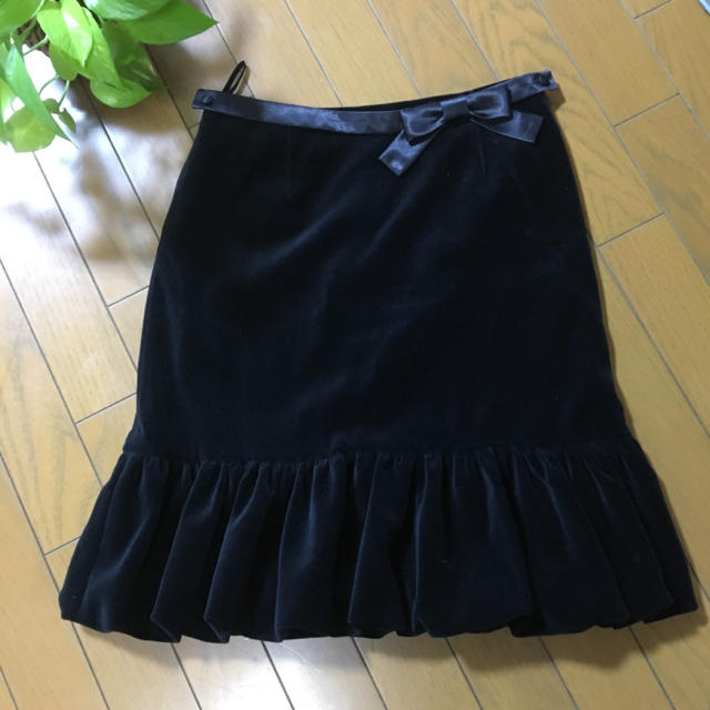 値下げ 美品 エムズグレイシー ベロア 黒 バルーンスカート 38 - ひざ ... エムズグレイシー 美品38 バルーンスカート