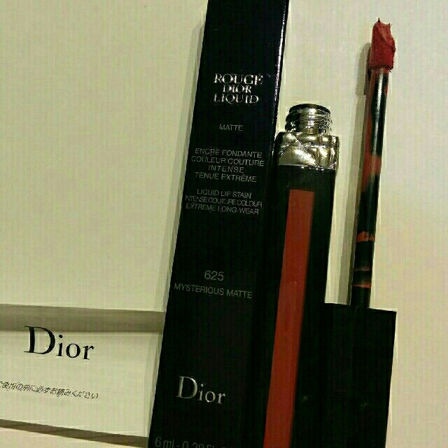 Dior ディオール　ルージュ　ディオール　リキッド　625　ミステリアスマット