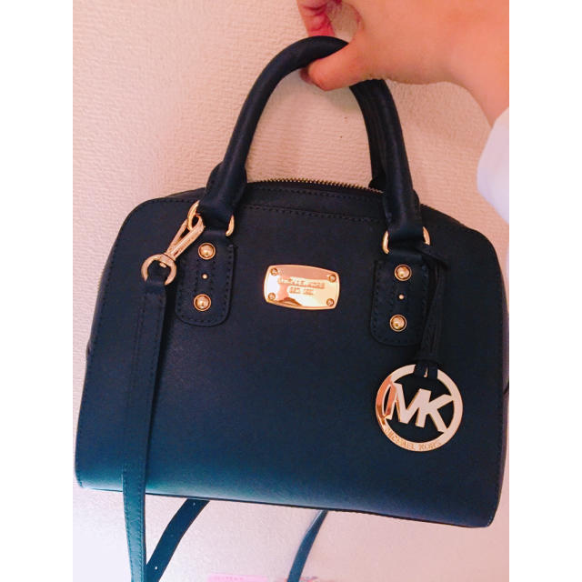 マイケルコース 2wayバッグ♡ネイビー | フリマアプリ ラクマ