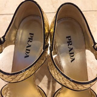 プラダ(PRADA)のPRADA プラダ サンダル シューズ(サンダル)