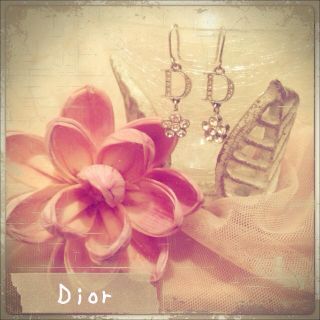 ディオール(Dior)のDior ピアス୨୧♡ॢ(ピアス)