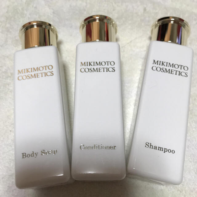 MIKIMOTO COSMETICS(ミキモトコスメティックス)のミキモト トラベルセット インテリア/住まい/日用品の日用品/生活雑貨/旅行(旅行用品)の商品写真