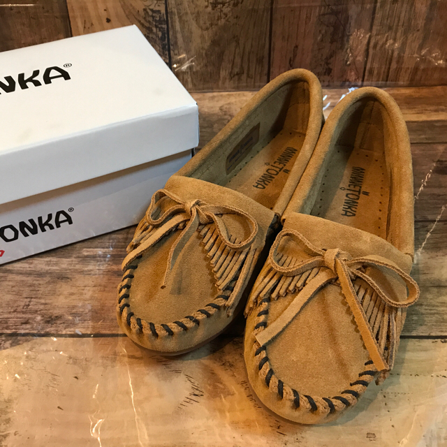 Minnetonka(ミネトンカ)のMINNETONKA size5 レディースの靴/シューズ(ローファー/革靴)の商品写真