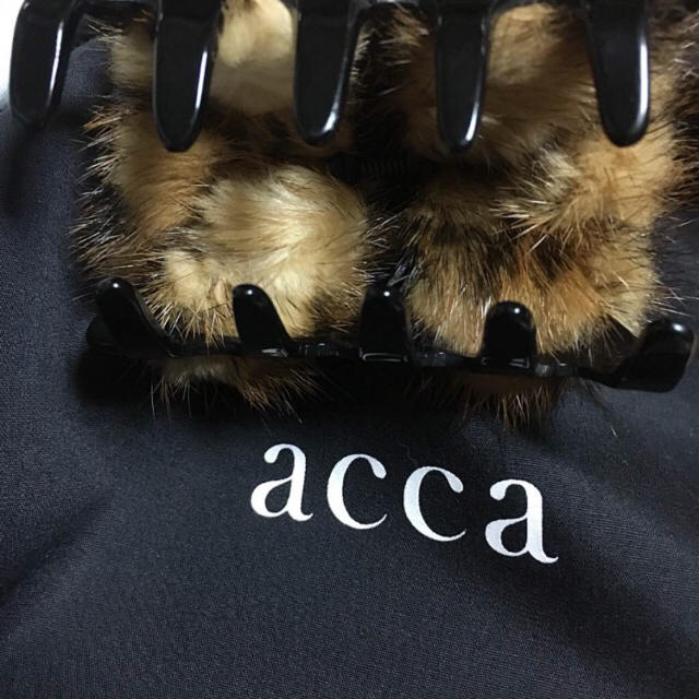 acca(アッカ)のひなももさま専用♡ありがとうございます！acca♡ミンククリップ レディースのヘアアクセサリー(バレッタ/ヘアクリップ)の商品写真