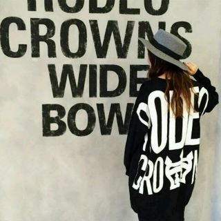 ロデオクラウンズ(RODEO CROWNS)の新品*RODEO CROWNS*RCWB*BIG LOGOニットワンピ(ミニワンピース)