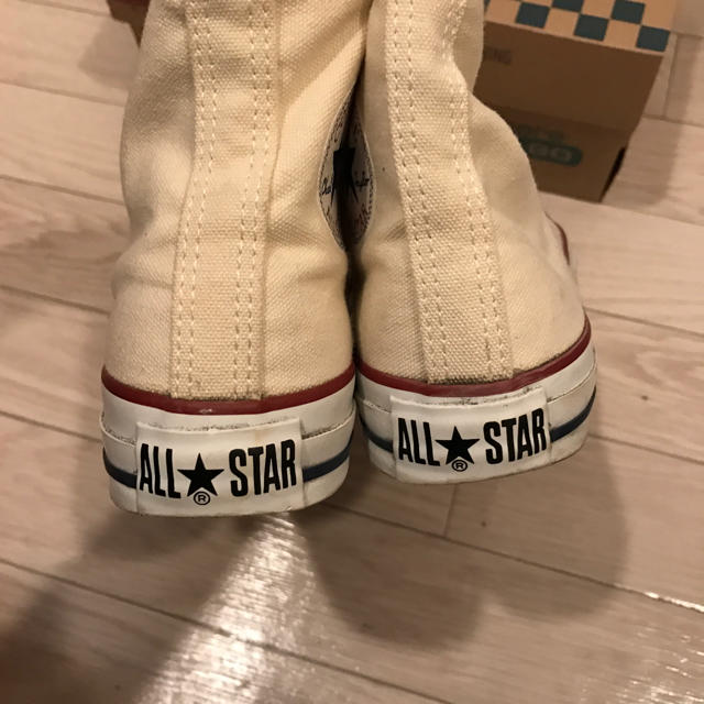 CONVERSE(コンバース)の【人気】コンバース オールスター ハイカット 白 アイボリー 24.0cm レディースの靴/シューズ(スニーカー)の商品写真