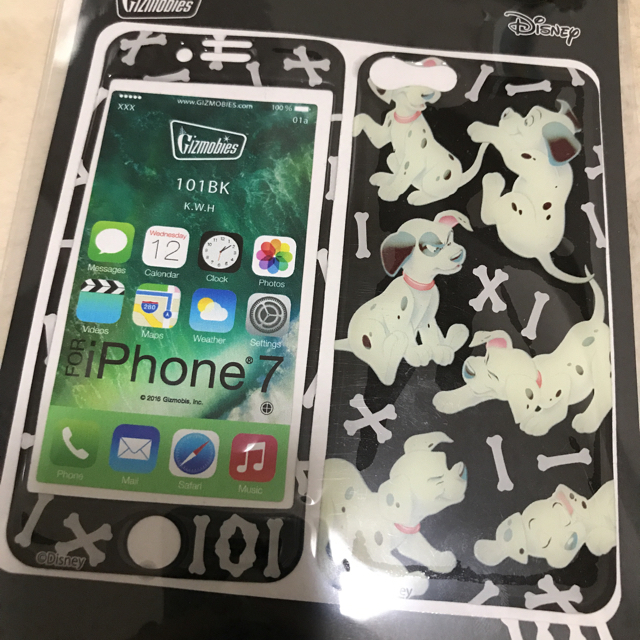 Gizmobies(ギズモビーズ)のgizmobies iPhone7 101匹わんちゃん スマホ/家電/カメラのスマホアクセサリー(モバイルケース/カバー)の商品写真