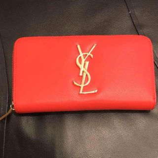 イヴサンローランボーテ(Yves Saint Laurent Beaute)のYSL ラウンドファスナー 長財布 赤 美品(財布)