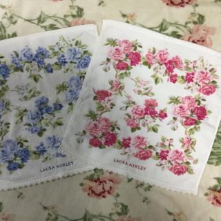 ローラアシュレイ(LAURA ASHLEY)の♡ ローラアシュレイ ハンドタオル 2枚セット ♡(タオル/バス用品)