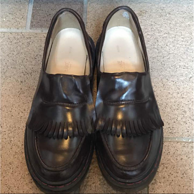 Kastane(カスタネ)のカスタネのフリンジローファー レディースの靴/シューズ(ローファー/革靴)の商品写真
