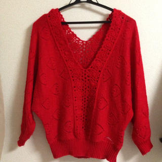 赤いセーター(ニット/セーター)