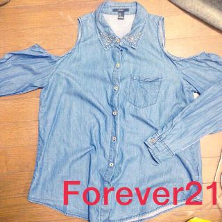 フォーエバートゥエンティーワン(FOREVER 21)のForever21肩あきデニムシャツ♡(シャツ/ブラウス(長袖/七分))