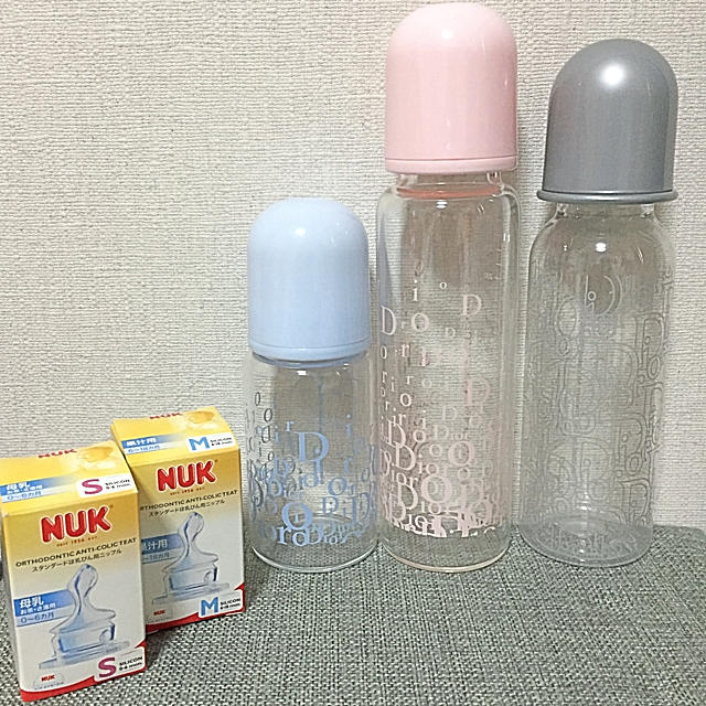 新品　baby dior 哺乳瓶