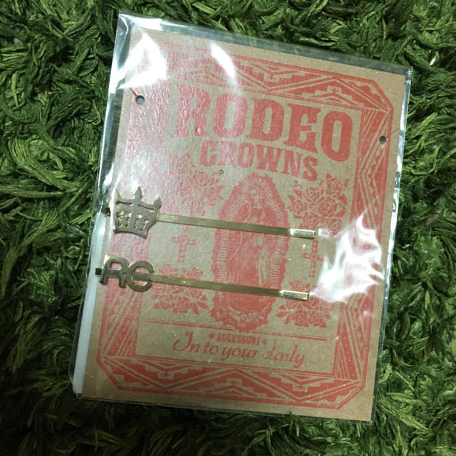 RODEO CROWNS(ロデオクラウンズ)のロデオクラウンズ 新品 ゴールド ヘアピン レディースのヘアアクセサリー(ヘアピン)の商品写真