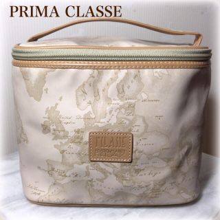 プリマクラッセ(PRIMA CLASSE)のプリマクラッセ ホワイト バニティポーチ 未使用品(ポーチ)