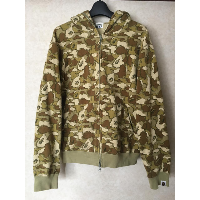 A BATHING APE(アベイシングエイプ)のA Bathing Ape パーカー エイプ bape S サイズ メンズのトップス(パーカー)の商品写真