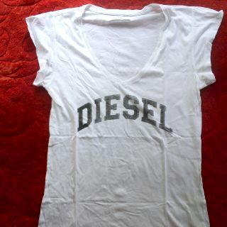 ディーゼル(DIESEL)のDIESEL Tシャツ(Tシャツ(半袖/袖なし))