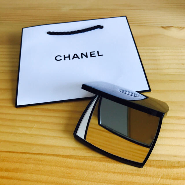 CHANEL(シャネル)のCHANEL★ミラー レディースのファッション小物(ミラー)の商品写真