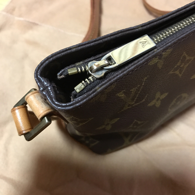 LOUIS VUITTON(ルイヴィトン)のルイヴィトン トロター レディースのバッグ(ショルダーバッグ)の商品写真