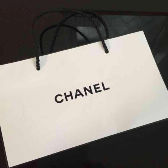 CHANEL(シャネル)のシャネル ショップ袋 レディースのバッグ(ショップ袋)の商品写真