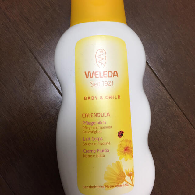 WELEDA(ヴェレダ)のヴェレダ♡カレンドラベビーミルクローション 正規品 キッズ/ベビー/マタニティの洗浄/衛生用品(ベビーローション)の商品写真