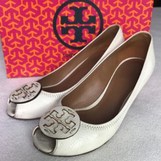 トリーバーチ(Tory Burch)の格安☆トリーバーチ ウエッジソール / ホワイト 7.5 TORY BURCH(ハイヒール/パンプス)