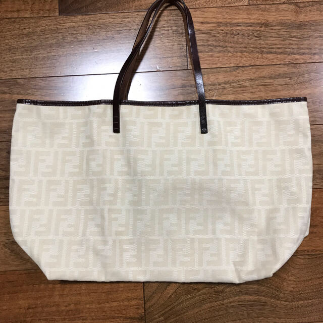 値下げ FENDI トートバッグ