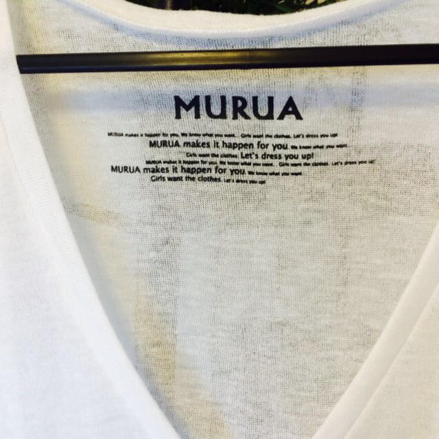 MURUA(ムルーア)のMURUA白ゆるタンクトップ レディースのトップス(Tシャツ(半袖/袖なし))の商品写真