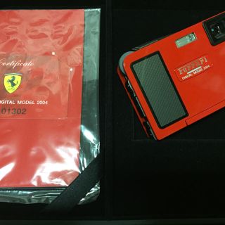 オリンパス(OLYMPUS)のオリンパス Ferrari DIGITAL MODEL フェラーリ デジカメ新品(コンパクトデジタルカメラ)