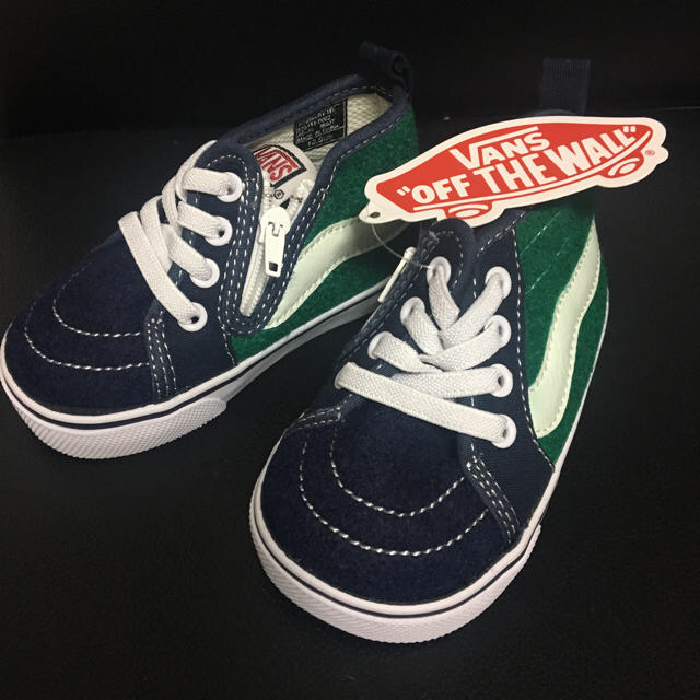 VANS(ヴァンズ)のVANS 新品 キッズシューズ♡ キッズ/ベビー/マタニティのベビー靴/シューズ(~14cm)(スニーカー)の商品写真