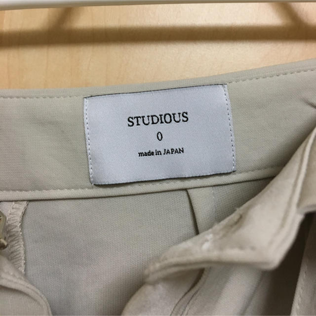 STUDIOUS(ステュディオス)のSTUDIOUSワイドパンツ試着のみ！ レディースのパンツ(カジュアルパンツ)の商品写真