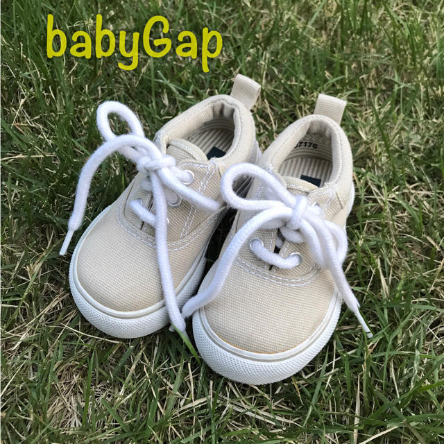 babyGAP(ベビーギャップ)の✴︎babyGap✴︎ベビーギャップスニーカー キッズ/ベビー/マタニティのベビー靴/シューズ(~14cm)(スニーカー)の商品写真