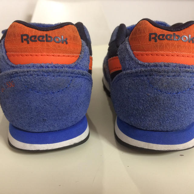 Reebok(リーボック)のリーボック スニーカー キッズ/ベビー/マタニティのキッズ靴/シューズ(15cm~)(スニーカー)の商品写真