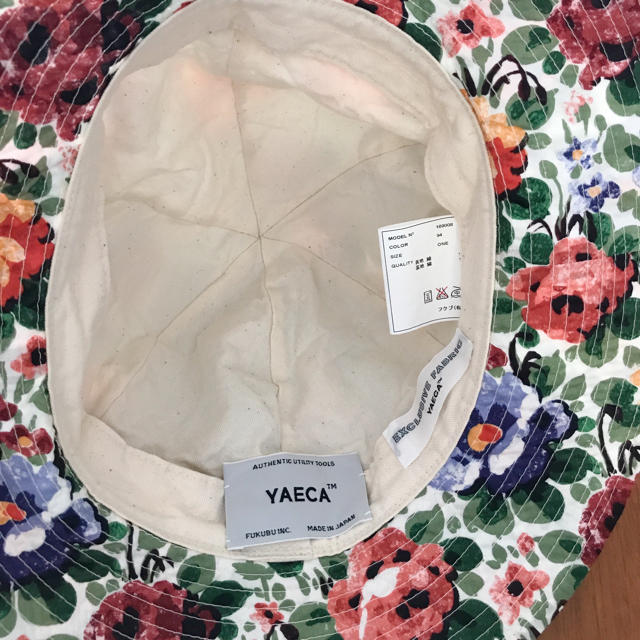 YAECA(ヤエカ)の美品★YAECA リバティ ハット（169008）florence レディースの帽子(ハット)の商品写真