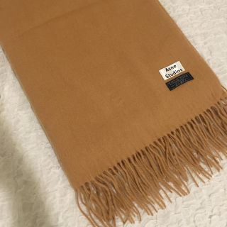 アクネ(ACNE)のまりも様 専用！！新品 アクネ マフラー キャメル 大判ストール 即日発送(マフラー/ショール)