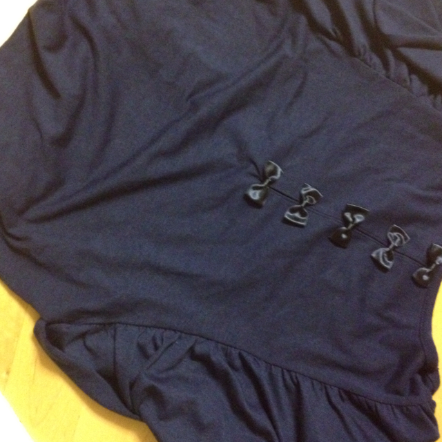 値下げ♡紺色トップス レディースのトップス(Tシャツ(半袖/袖なし))の商品写真