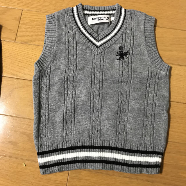 Men's Club(メンズクラブ)の【hana様専用】ニットベスト  キッズ/ベビー/マタニティのキッズ服男の子用(90cm~)(ニット)の商品写真