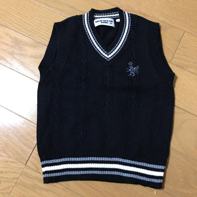 Men's Club(メンズクラブ)の【hana様専用】ニットベスト  キッズ/ベビー/マタニティのキッズ服男の子用(90cm~)(ニット)の商品写真