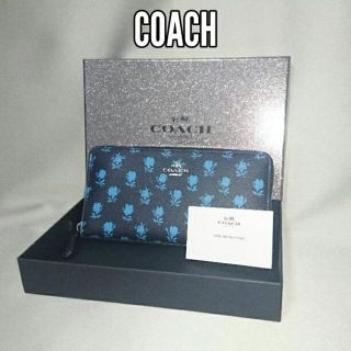 コーチ(COACH)の✨ももみ様専用❤️COACH ラウンドジップ 長財布 フローラル柄❤️(財布)