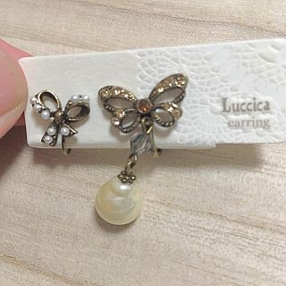 フランシュリッペ(franche lippee)のluccica ルチカ リボン モチーフ イヤリング(イヤリング)